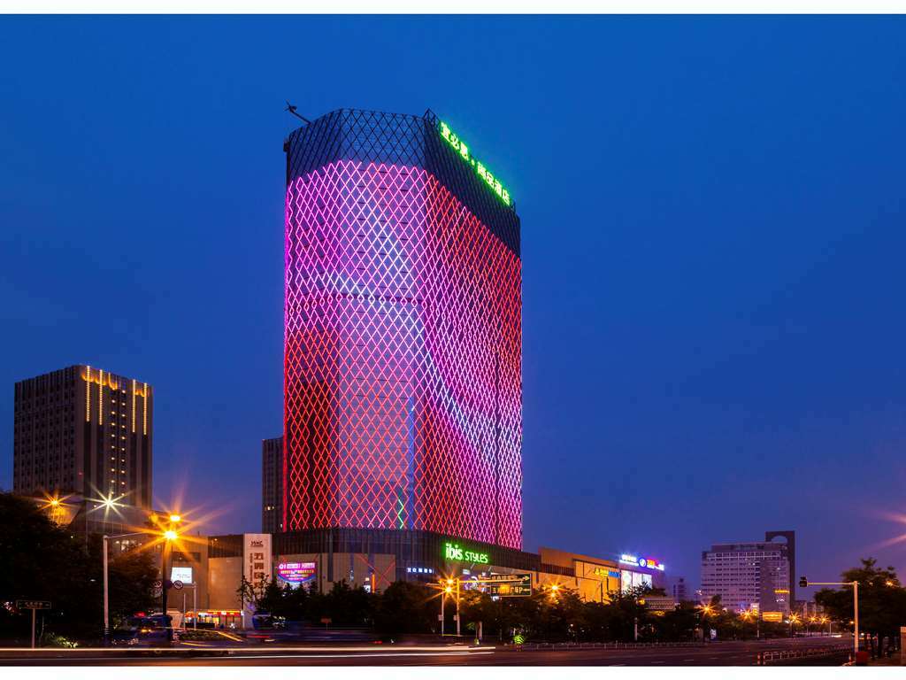 מלון Ibis Styles Nantong Wuzhou International Plaza מראה חיצוני תמונה
